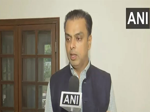 Shiv Sena MP Milind Deora (Photo/ANI)