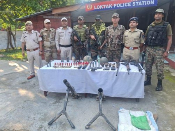 Arms recovered by the secuirty forces. (Photo/Manipur PCR)