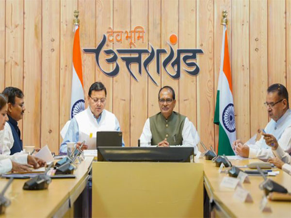 Uttarakhand CM Pushkar Singh Dhami and Union Minister Shivraj Singh Chouhan during a meeting (Photo/X:@ChouhanShivraj)