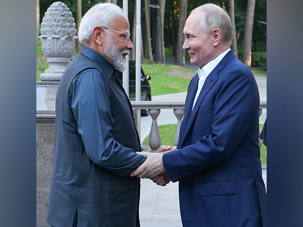 PM Modi with Russian President Vladimir Putin (Photo/ @narendramodi)