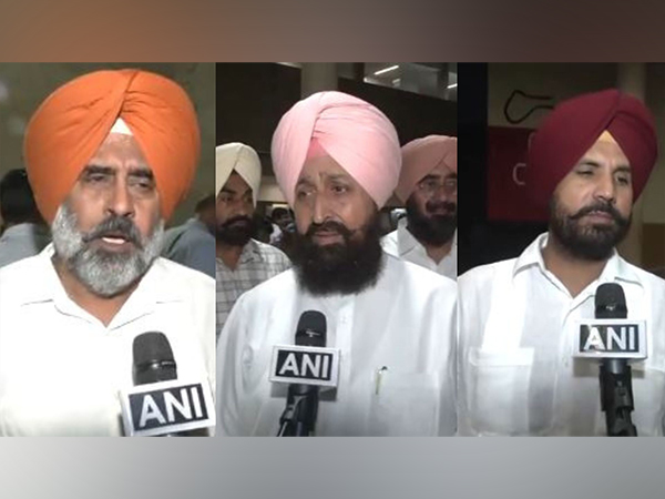 (L-R) Congress MLA Pargat Singh, Punjab LoP and Congress leader Partap Singh Bajwa and Punjab Congress President Amarinder Singh Raja (Photo/ANI)