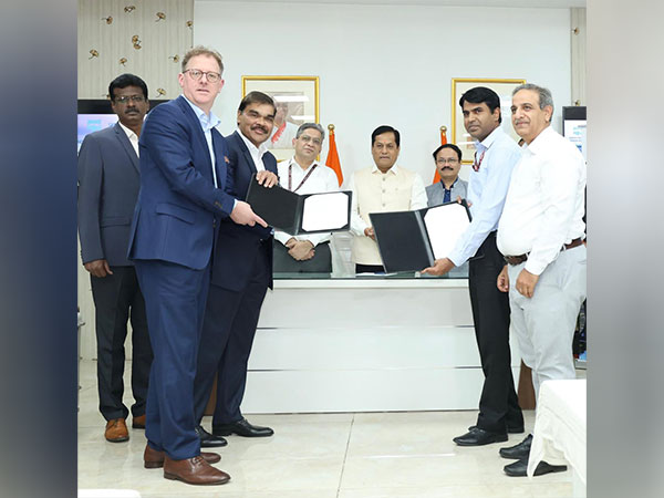 Union Minister Sarbananda Sonowal (Photo/PIB Delhi)