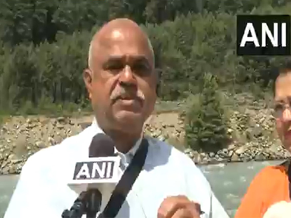 Mumbai tourist visiting Pahalgam goes emotional after Op Sindoor (Photo: ANI) 