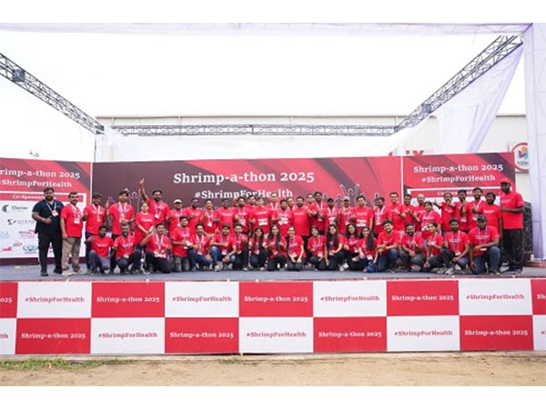 L to R: Runners at Shrimp-a-thon 2025