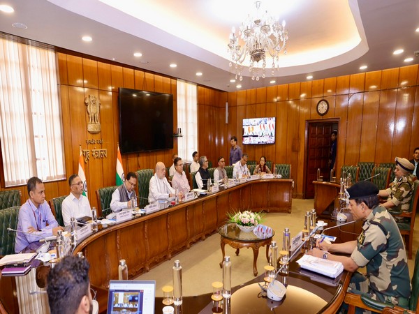 Union Home Minister chaired a meeting with the Chief Ministers and Lieutenant Governors of border states adjoining Pakistan and Nepal (Photo/X @AmitShah)