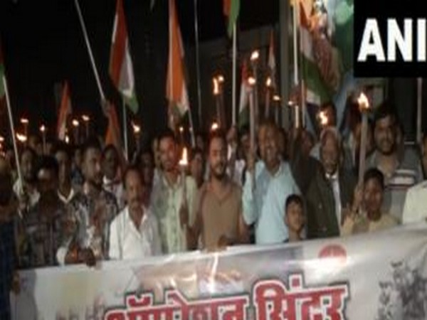 People carry out grand torch rally to celebrate grand valor of Indian Army (Photo/ANI) 