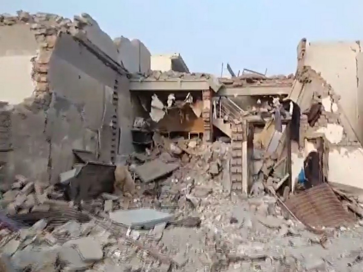 Terror hotbed in Bahawalpur reduced to rubble after India's strikes (Image Credit: Reuters)