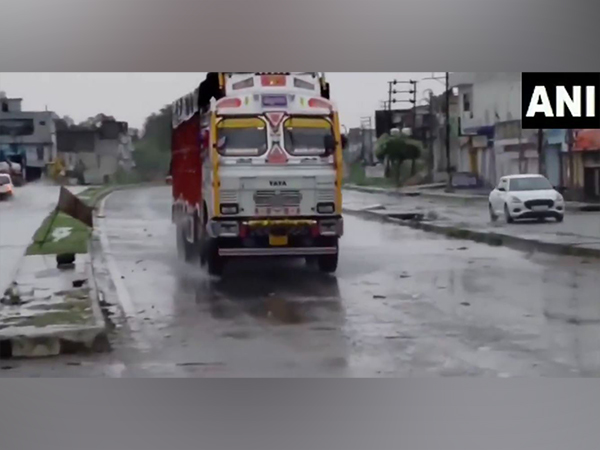 Light rain showers in Kathua, Jammu and Kashmir (Photo/ ANI) 