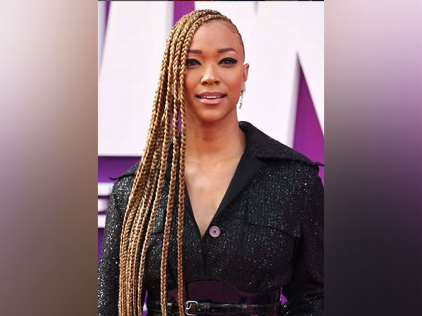 Sonequa Martin-Green (Photo: Instagram/@therealsonequa)