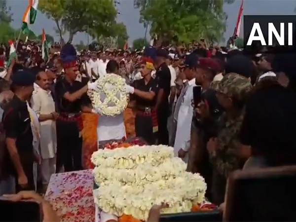 Last rites of Lance Naik Dinesh Kumar were performed with full state honours (Photo/ANI)