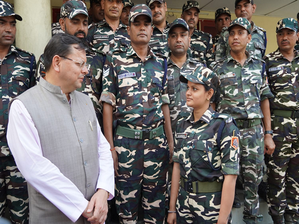 Uttarakhand CM Pushkar Singh Dhami visits SSB camp (Photo/Uttarakhand govt)