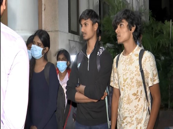TN students waiting to return home (File Photo/ANI)