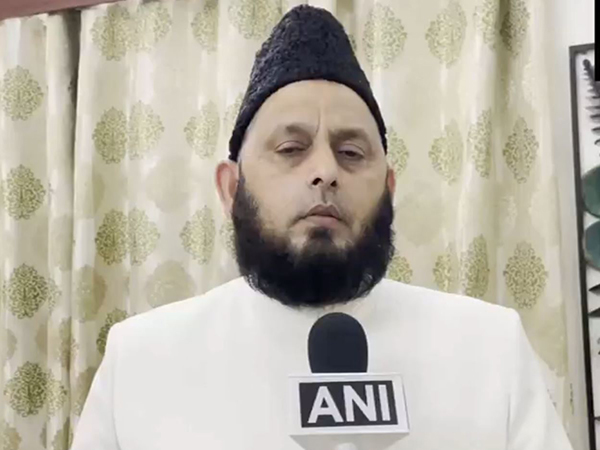 Maulana Khalid Rashid Farangi Mahali (Photo/ANI)