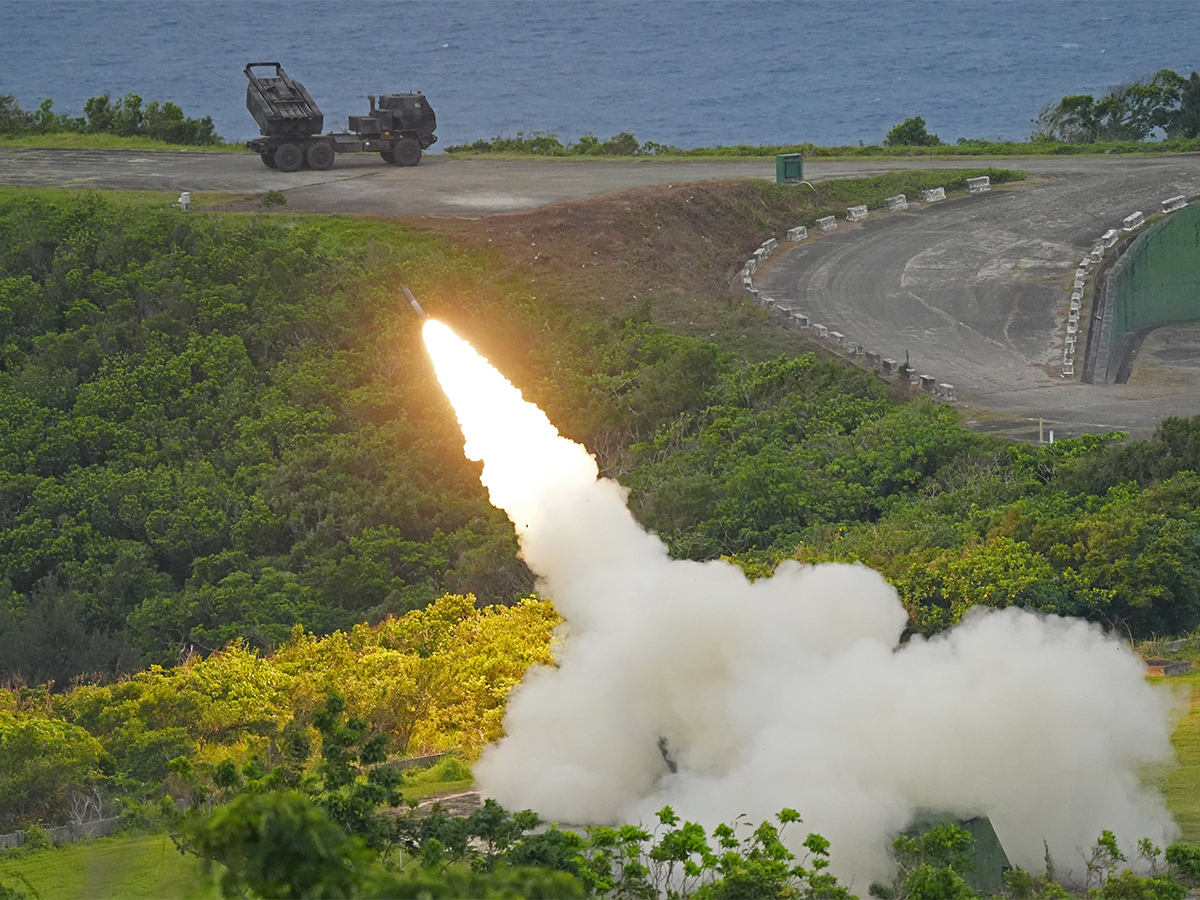 Taiwan test-fires US supplied rocket system HIMARS (Photo/ X@MoNDefense)