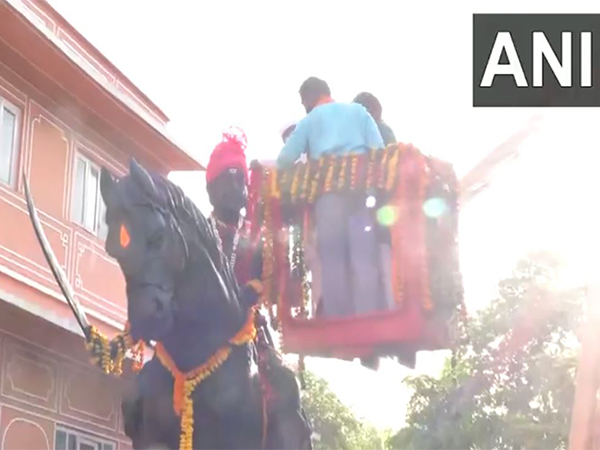 Rajasthan Governor Haribhau Kishanrao Bagde pays tribute to Sambhaji Maharaj. (Photo/ANI)