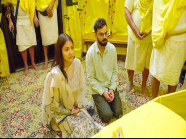 Virat Kohli and Anushka Sharma at Premanand Ji Maharaj's Ashram, Vrindavan (Photo/NI)