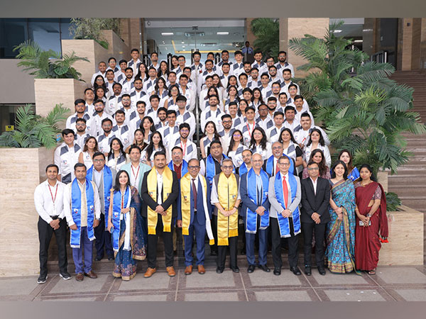 SVKM’s NMIMS Navi Mumbai Celebrates MBA Convocation 2025 with the Chief Guest Prasad K Panicker, Executive Chairman, Nayara Energy Ltd.