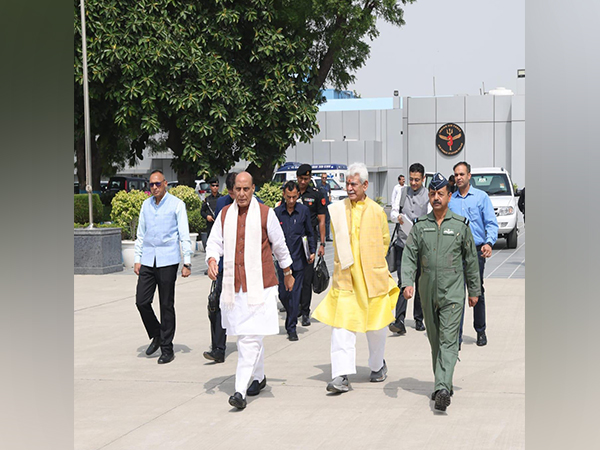 Union Defence Minister Rajnath Singh leaves for Srinagar (Photo: ANI)