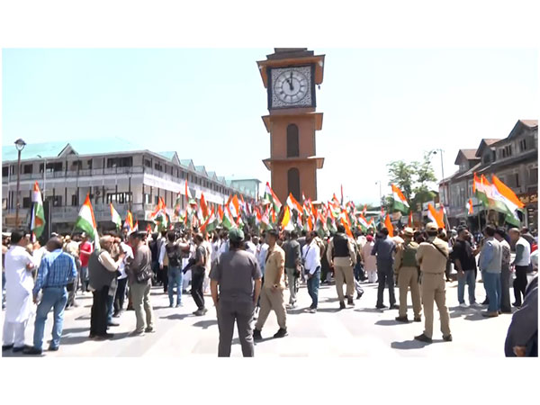 Lal Chowk visuals from Srinagar (Photo: ANI) 
