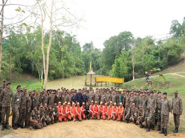 Indian Army, NDRF conducts Exercise Raahat (Photo/Ministry of Defence) 