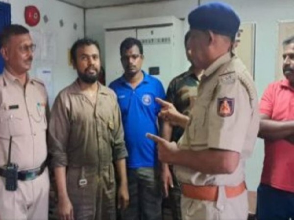 Pakistani national aboard cargo vessel denied entry into India by Karnataka port (Photo/ICG)