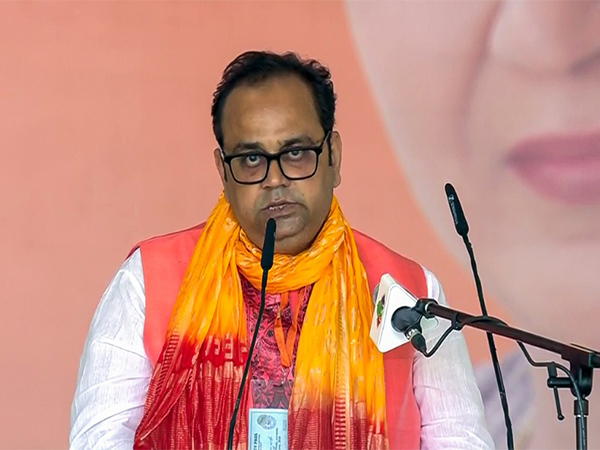 Delhi Health Minister Pankaj Singh (Photo/ANI)