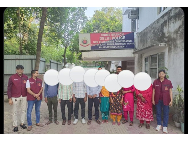 Delhi Police detained 13 illegal Bangladeshi immigrants (Photo: Delhi Police Crime Branch)