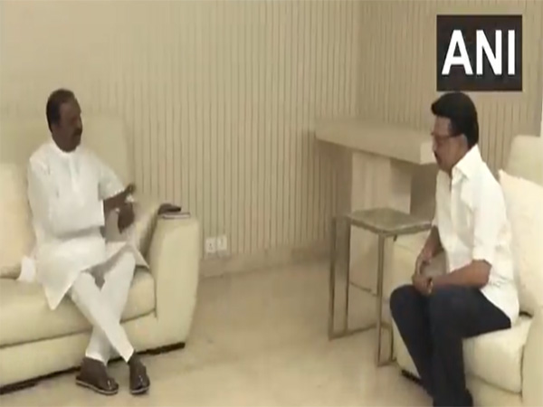Vairamuthu, MK Stalin (Photo/ANI)