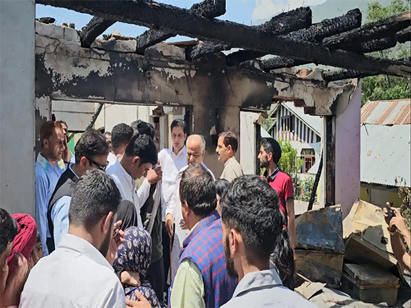 BJP delegation visits border villages in Uri (Photo/ANI)