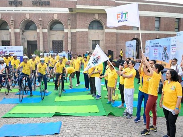 CBIC celebrates ‘Sundays on Cycle’ (Photo/PIB) 