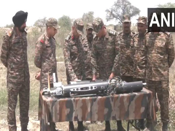 Indian Army shows a demo of how Indian Air Defence systems, including the upgraded L-70 Air Defence Guns, saved the Golden Temple (Photo/ANI) Indian Army shows a demo of how Indian Air Defence systems, including the upgraded L-70 Air Defence Guns, saved the Golden Temple (Photo/ANI)