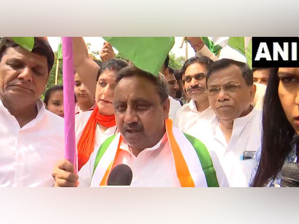 Praveen Khandelwal participates in Tiranga Yatra in Delhi's Britannia Chowk (Photo/ANI)