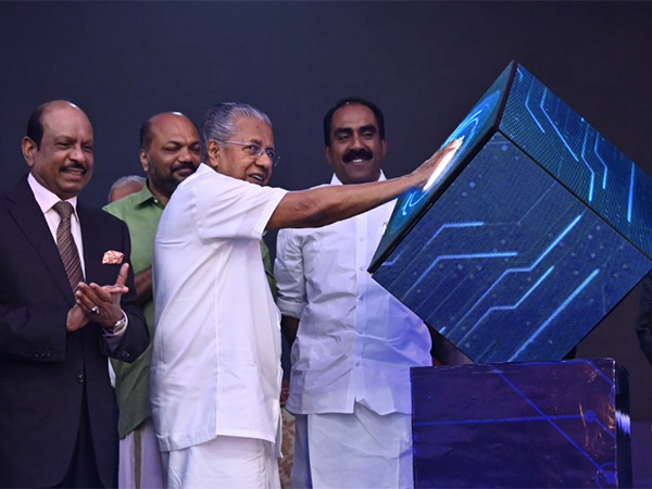 Kerala CM  Pinarayi Vijayan launches Rs 200 cr IT infrastructure project at Cochin Airport (Photo/X:@pinarayivijayan) 