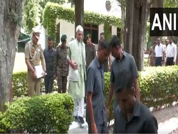 Jammu & Kashmir LG Manoj Sinha meets Indian Army soldiers and BSF personnel (Photo/ANI)
