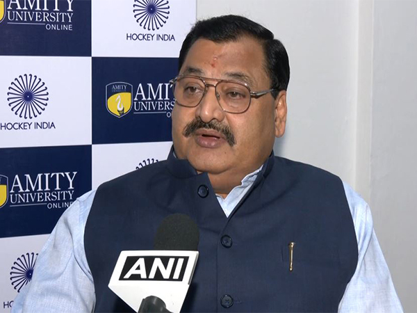 
    Bhola Nath shares his views on MoU signing between HI and AUO
    