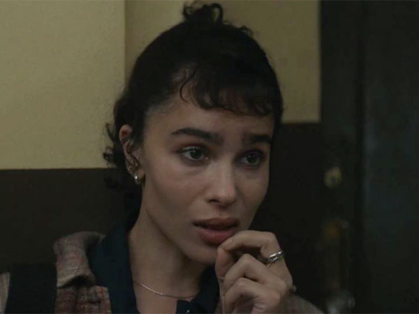 Still from 'Caught Stealing' (Image source/X)