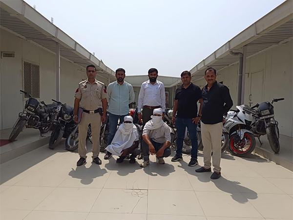 10 premium motorcycles worth Rs 13 lakh recovered by Delhi Police (Photo/ANI)
