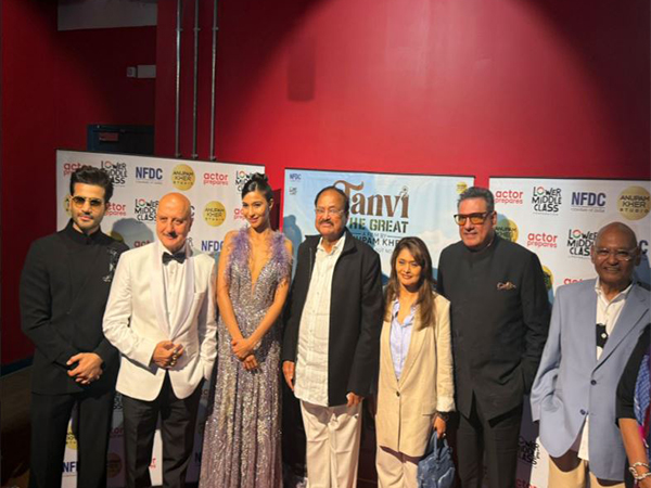 Former VP M Venkaiah Naidu and Tanvi The Great team (Photo: X/@MVenkaiahNaidu)