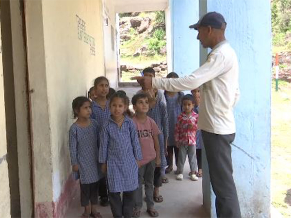 Schools reopen in shelling affected areas in Rajouri, Jammu and Kashmir (Photo/ANI)