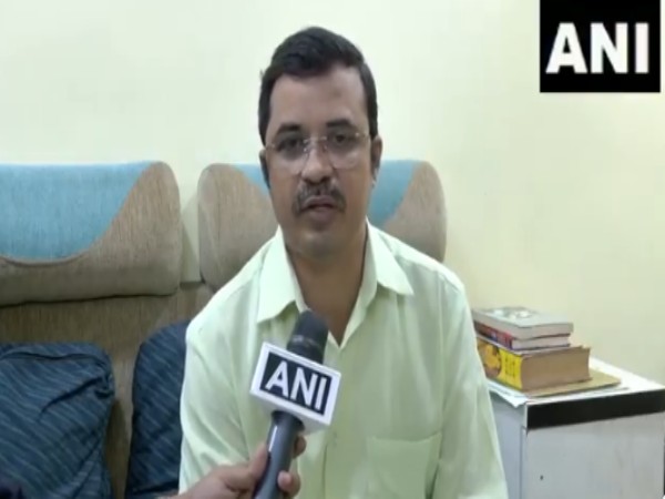  AIADMK leader Kovai Sathyan  (Photo/ANI)