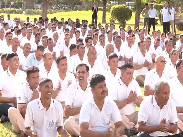 Laughter therapy session held at Police Commissionerate in Jaipur. (Photo/ANI)