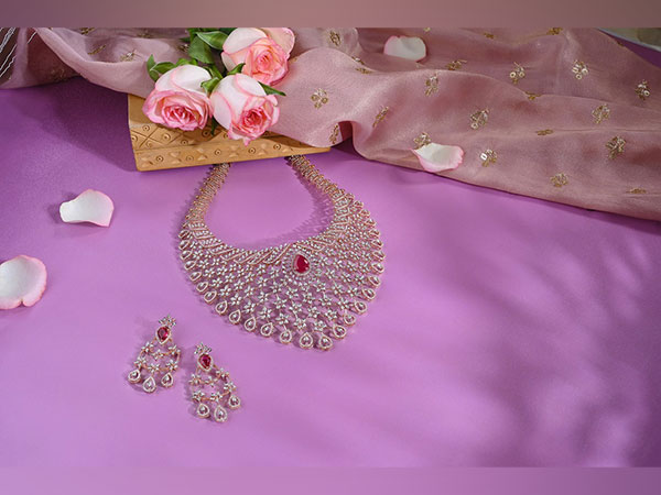 Indulge in stunning diamond necklaces from Aekta - The Wedding Collection at flat 25% Off on Diamond Value