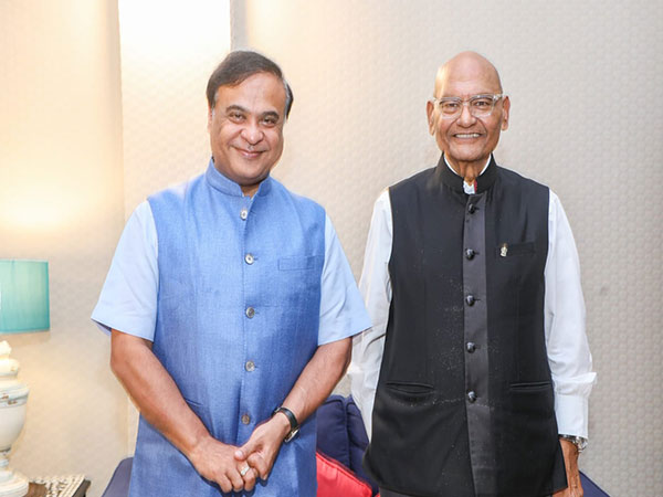  Assam CM Dr Himanta Biswa Sarma with Chairman of Vedanta Group, Anil Agarwal (Photo/@himantabiswa)