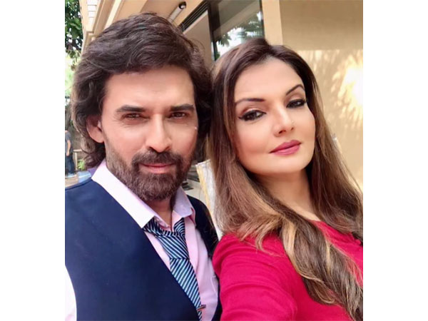 Deepshikha Nagpal, Mukul Dev (Photo/Instagram/@deepshikha.nagpal) Deepshikha Nagpal, Mukul Dev (Photo/Instagram/@deepshikha.nagpal)