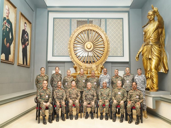 CDS Anil Chauhan visits Northern & Western Commands HQs (Photo/@GuptcharVibhaag)