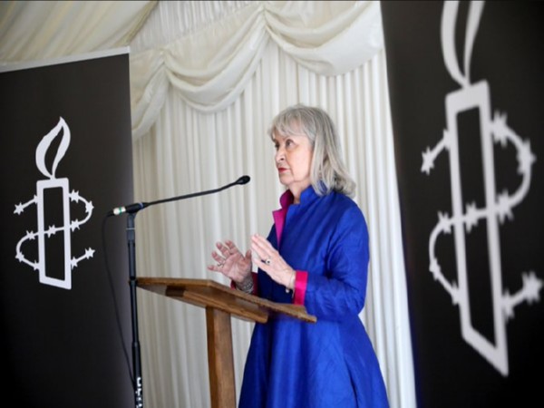 Baroness Helena Kennedy KC addresses the East Turkistan Uyghur Summit (Photo: X/ @AmnestyUK)
