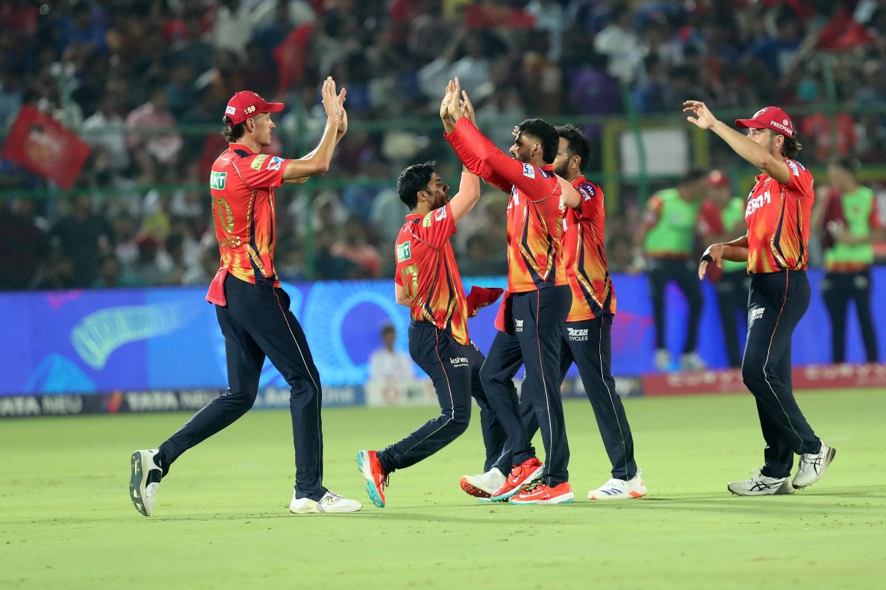 Punjab Kings celebration after beating Mumbai Indians (Image: PBKS media)