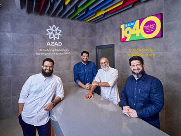 Ozman Azad, Mahin Azad, Abdul Nazar Azad and Wazim Azad at the newly launched restaurant Ozman Azad, Mahin Azad, Abdul Nazar Azad and Wazim Azad at the newly launched restaurant