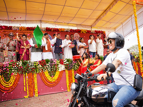 MP CM Mohan Yadav flagging off the bike rally (Photo/ @CMMadhyaPradesh)