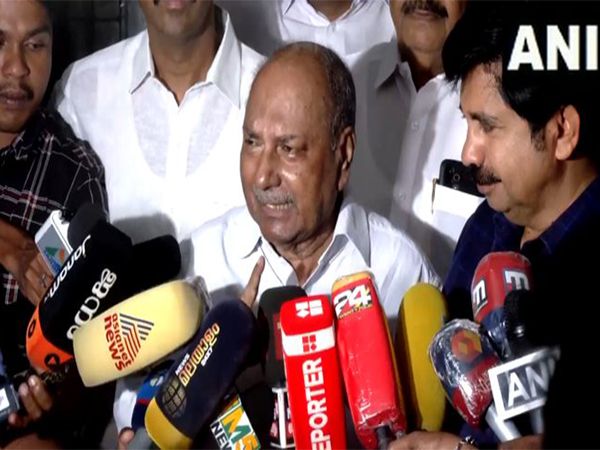  Former Defence Minister and Congress leader AK Antony (Photo/ANI) 